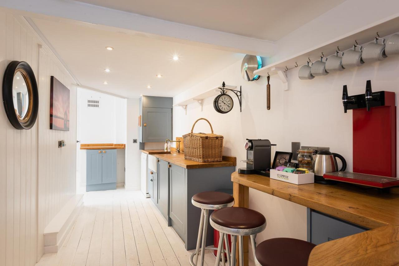 Lyme 1 Hotel Lyme Regis Esterno foto